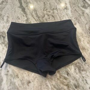 Victoria’s‎ Secret pink active ruched side shorts in black size small